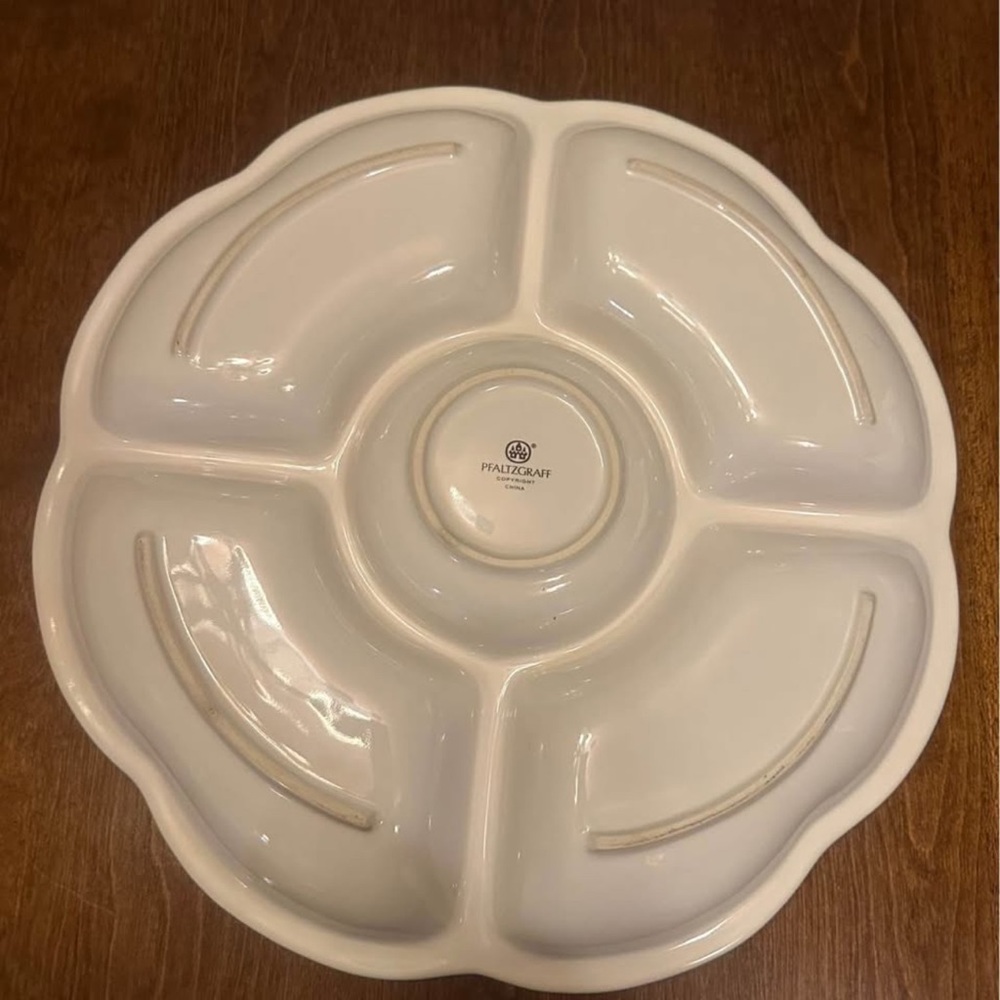 Pfaltzgraff Cloverhill Floral divided serving dish - Picture 3 of 4